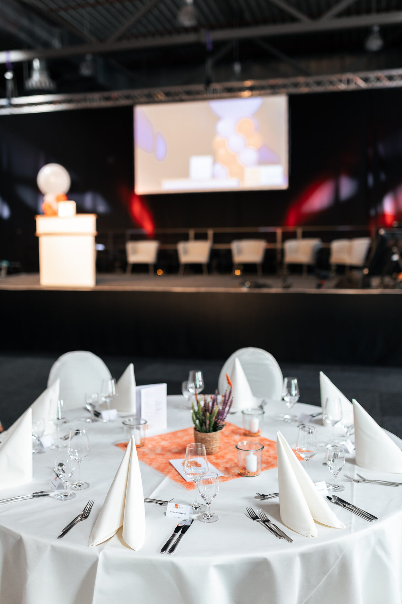 Rednerpult Gala